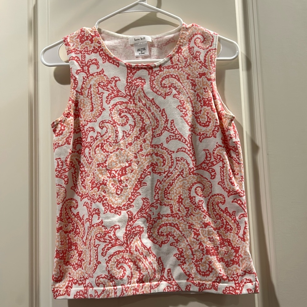 Kate Hill paisley 100% cotton sleeveless tank
Top round neck size M pink white